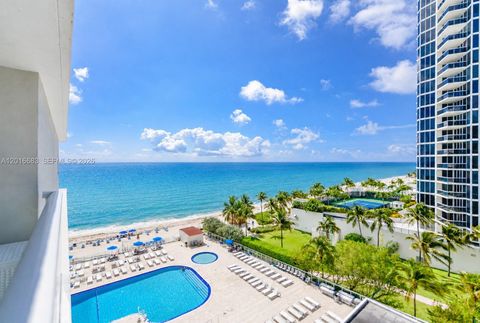 Photo of 19201 Collins Ave #609, Sunny Isles Beach, FL 33160 (MLS # A12016683)