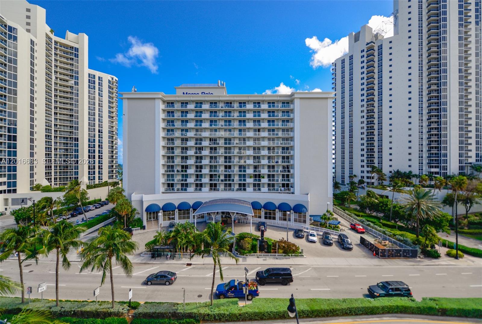THE AVENTURA BEACH CLUB C - Residential