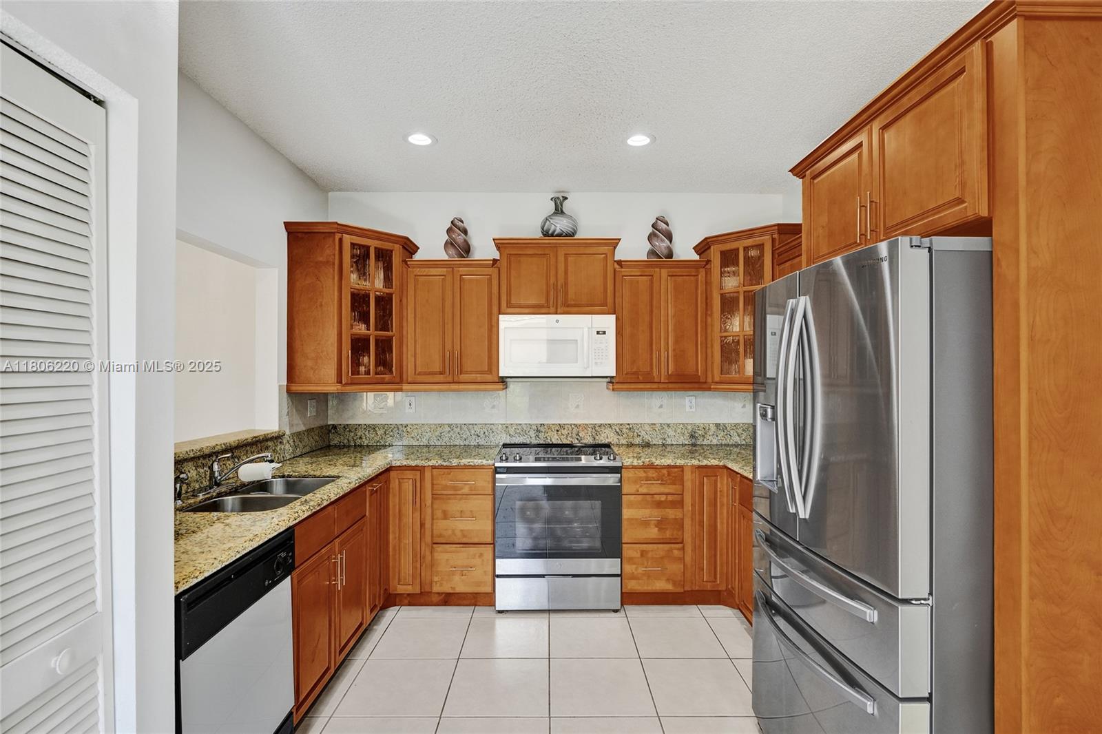 ROCK CREEK PHASE TWO - Residential