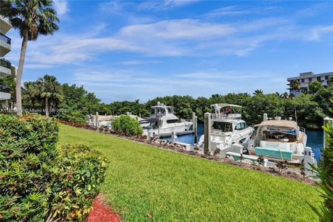 3500 Mystic Pointe 105 Aventura FL 33180