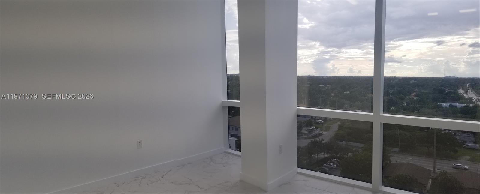 20200 W Dixie Hwy 901 Hwy