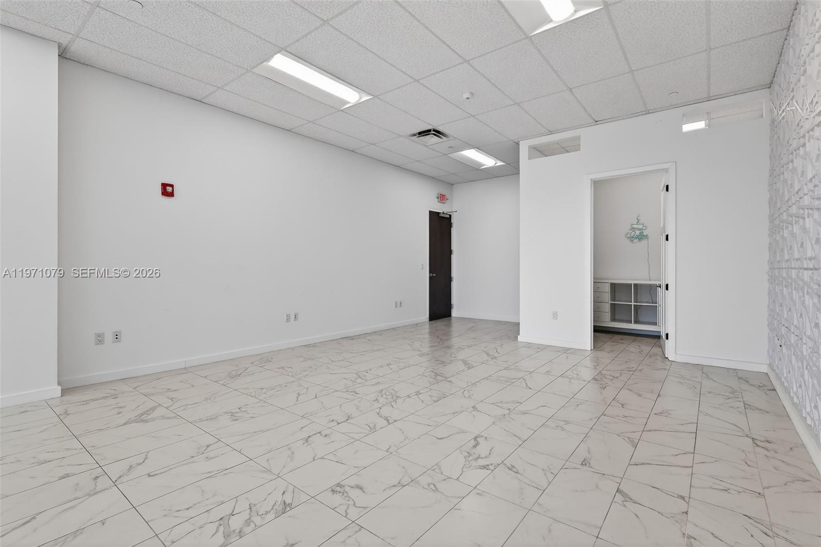 20200 W Dixie Hwy 901 Hwy