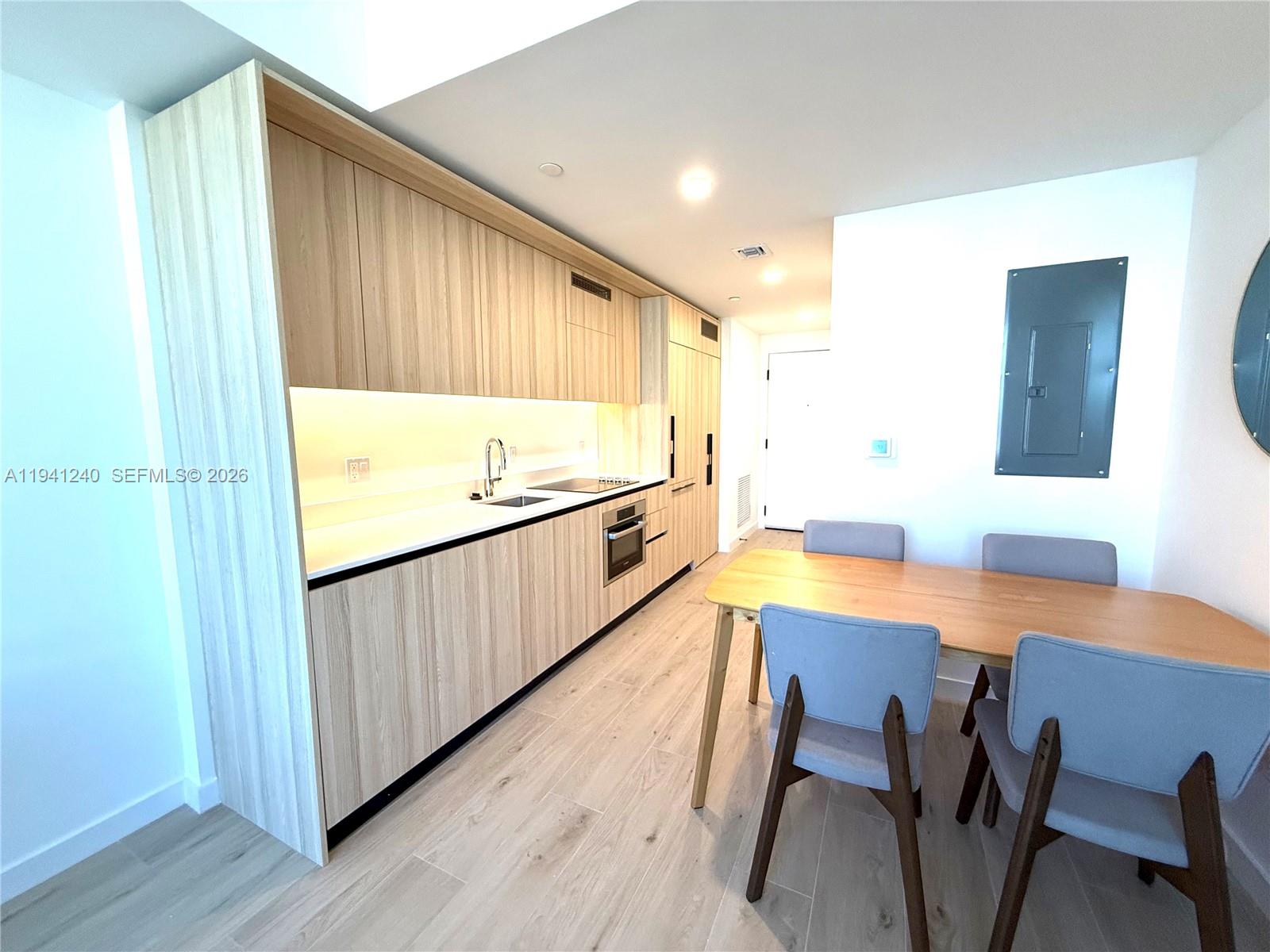 DISTRICT - Residential