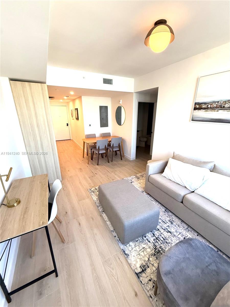 DISTRICT - Residential