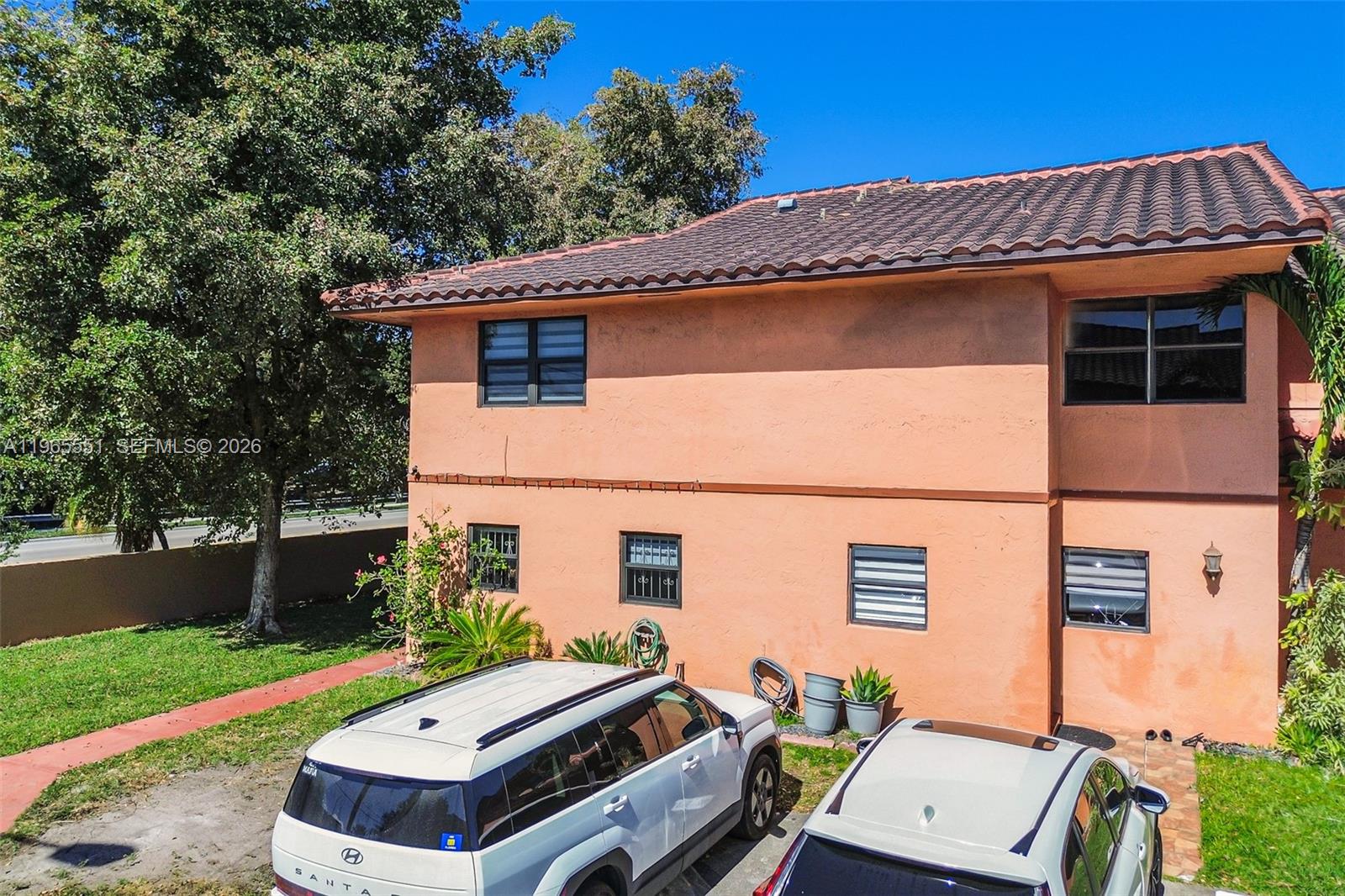 6410 W 27th Ln 101-19