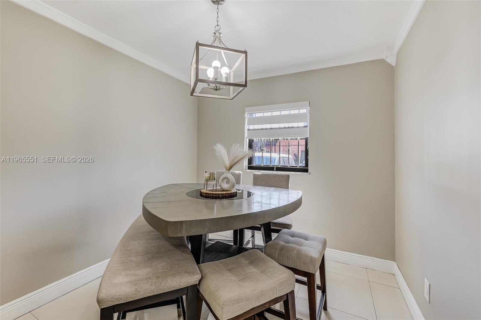 LAGO GRANDE FIVE-A CONDO - Residential