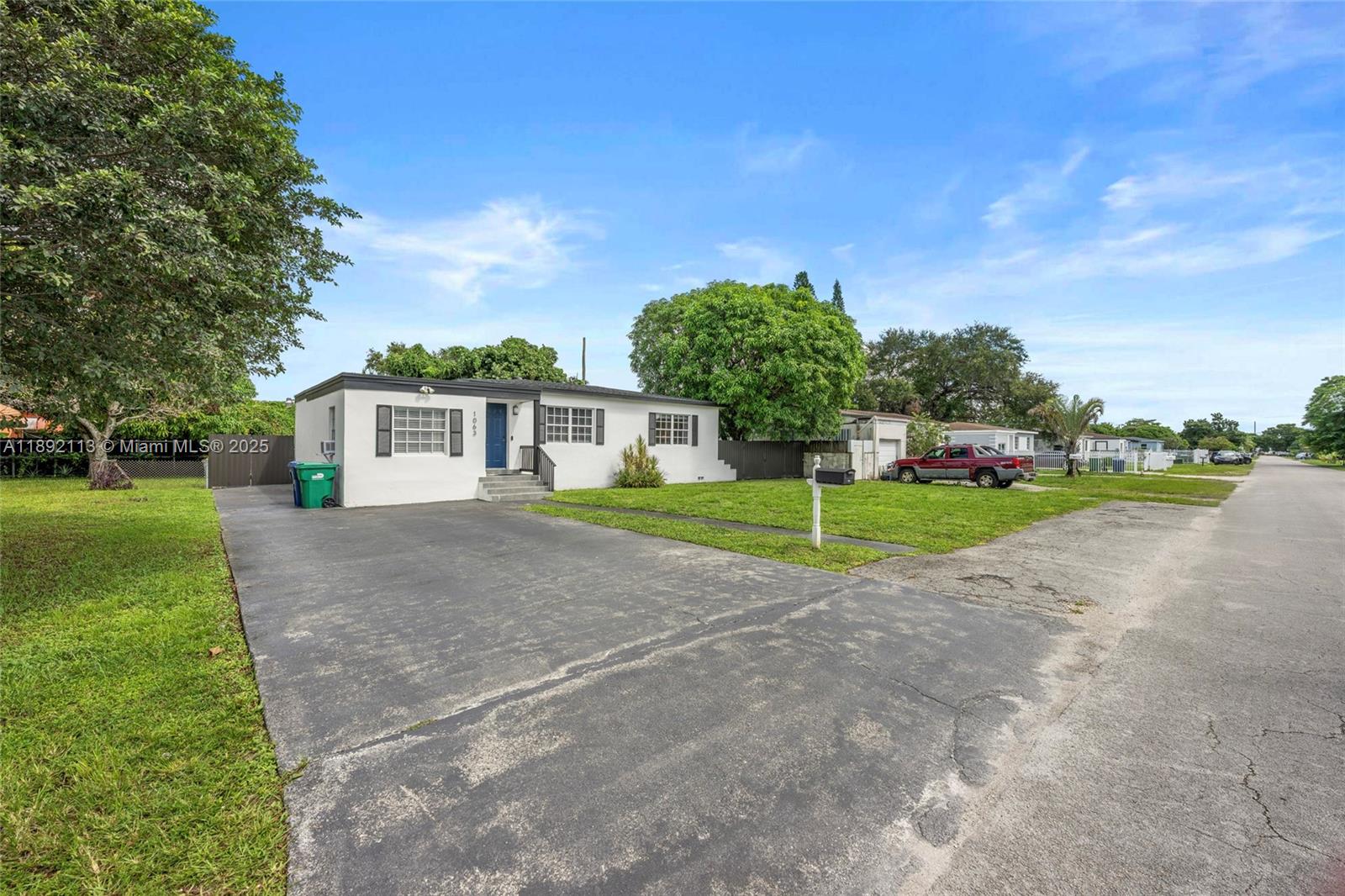 BISCAYNE GARDENS SEC F PA - Residential