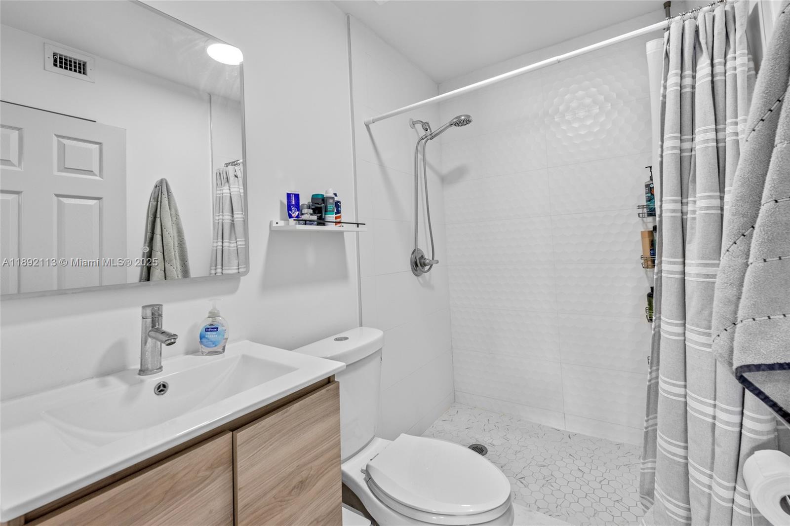 BISCAYNE GARDENS SEC F PA - Residential