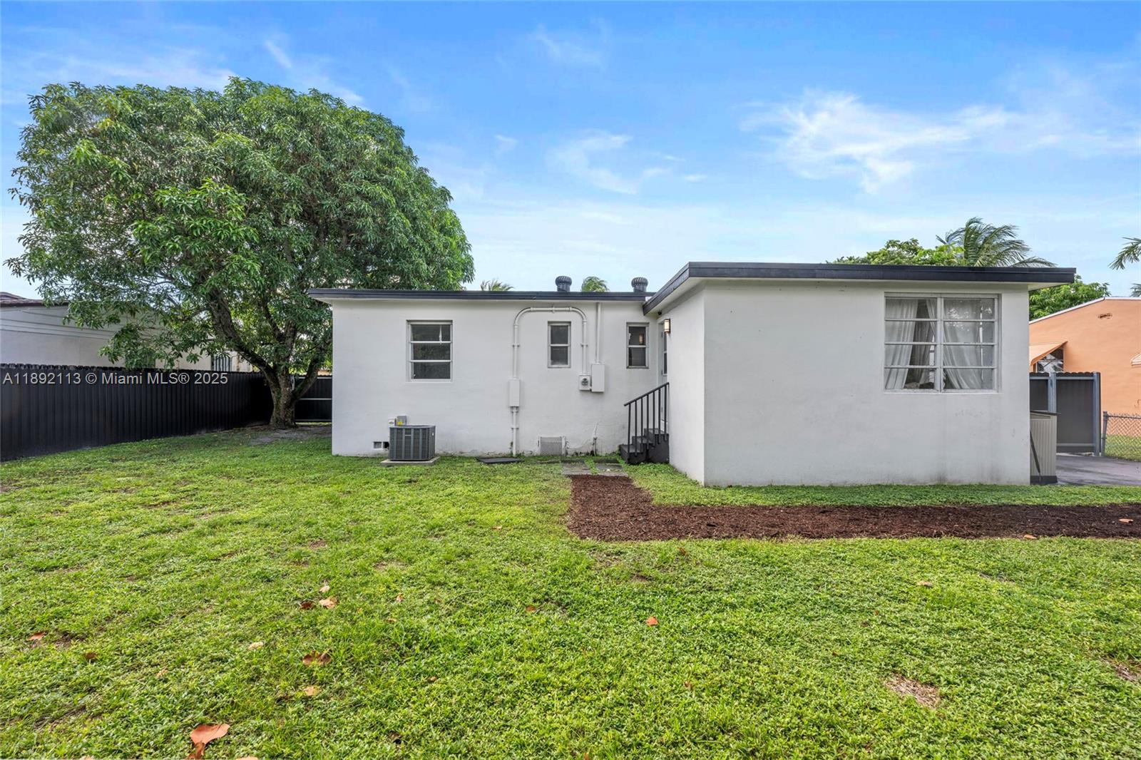 BISCAYNE GARDENS SEC F PA - Residential