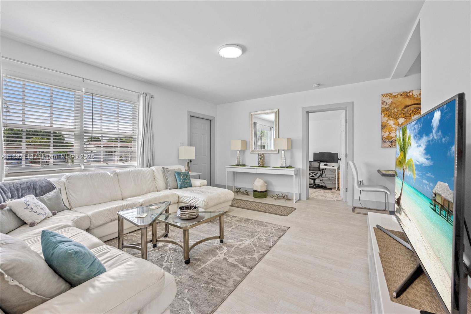 BISCAYNE GARDENS SEC F PA - Residential