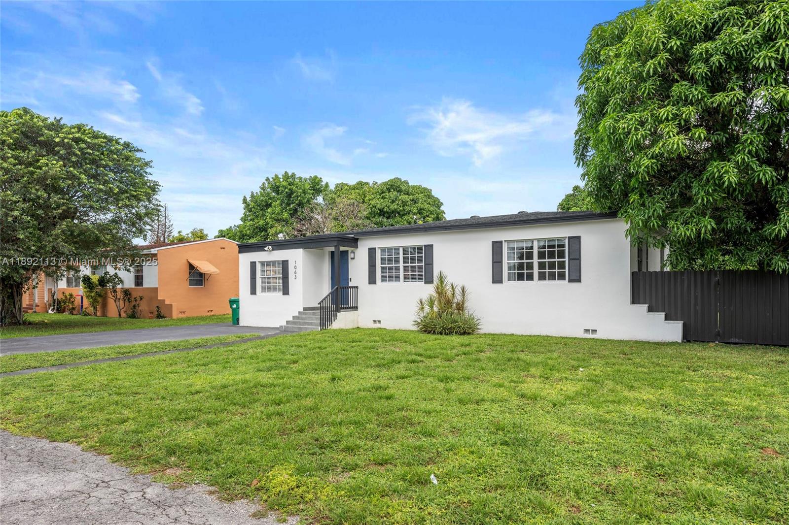 BISCAYNE GARDENS SEC F PA - Residential