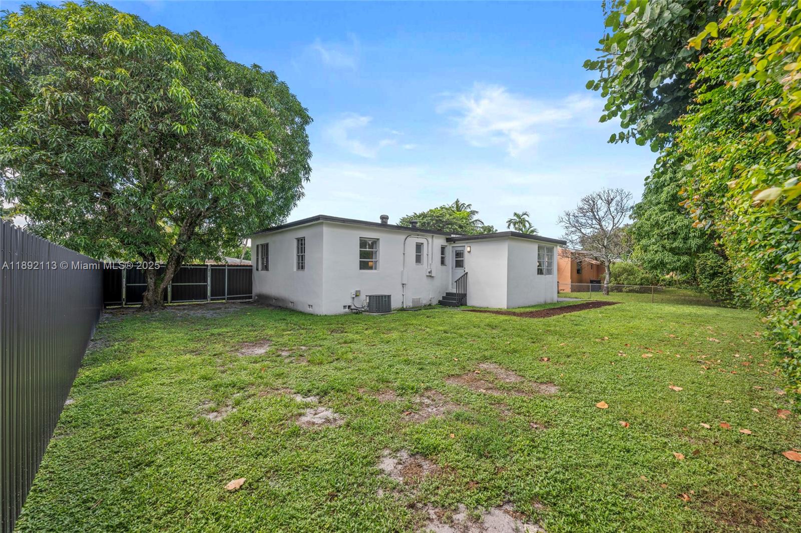 BISCAYNE GARDENS SEC F PA - Residential
