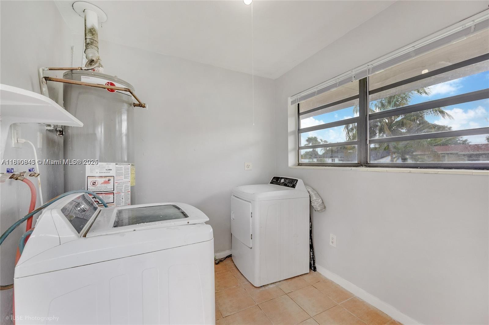 BELL GARDENS - Residential Lease