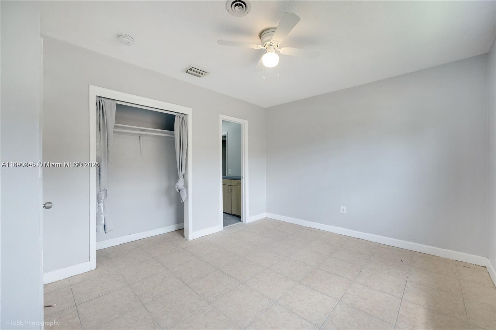 BELL GARDENS - Residential Lease