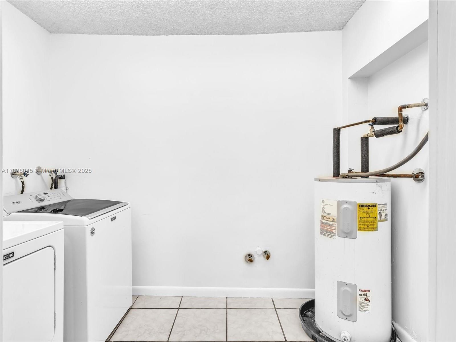 FAIRLAWN - Residential