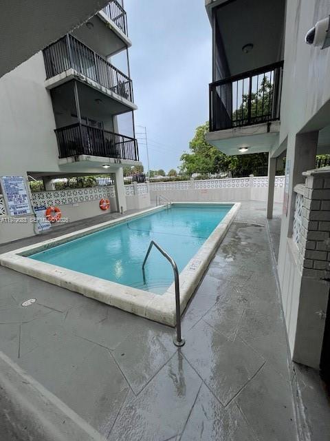 DIXIE TERRACE CONDO - Residential Lease