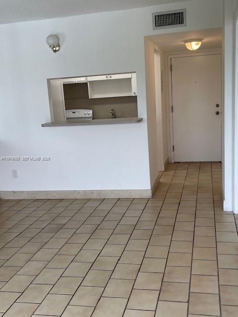 DIXIE TERRACE CONDO - Residential Lease