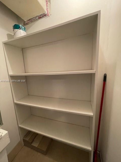 DIXIE TERRACE CONDO - Residential Lease