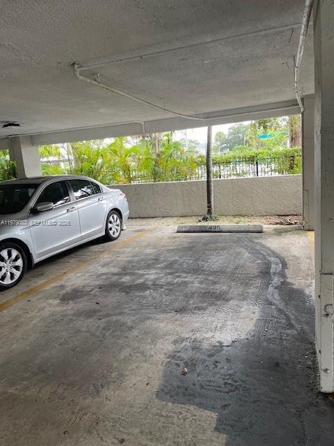 DIXIE TERRACE CONDO - Residential Lease