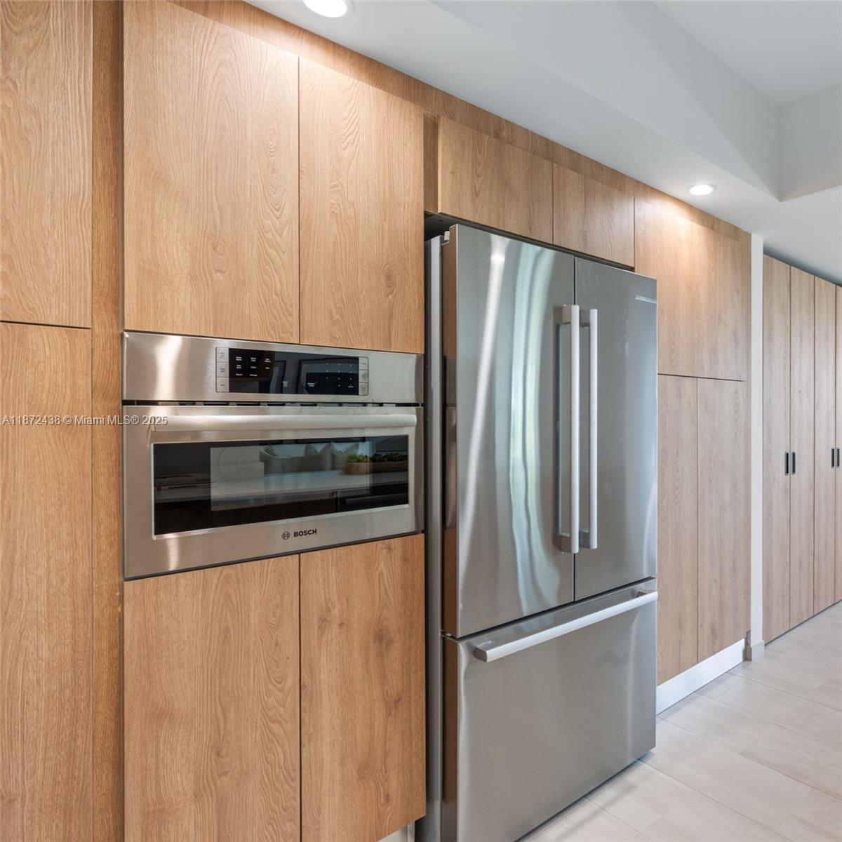 BAY HARBOR ISLAND - Residential Lease