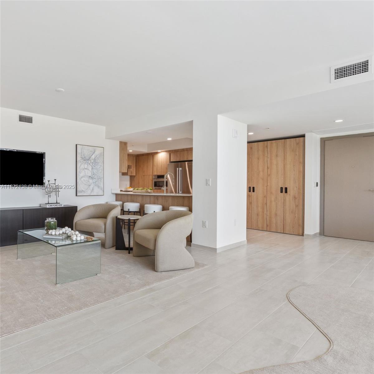 BAY HARBOR ISLAND - Residential Lease