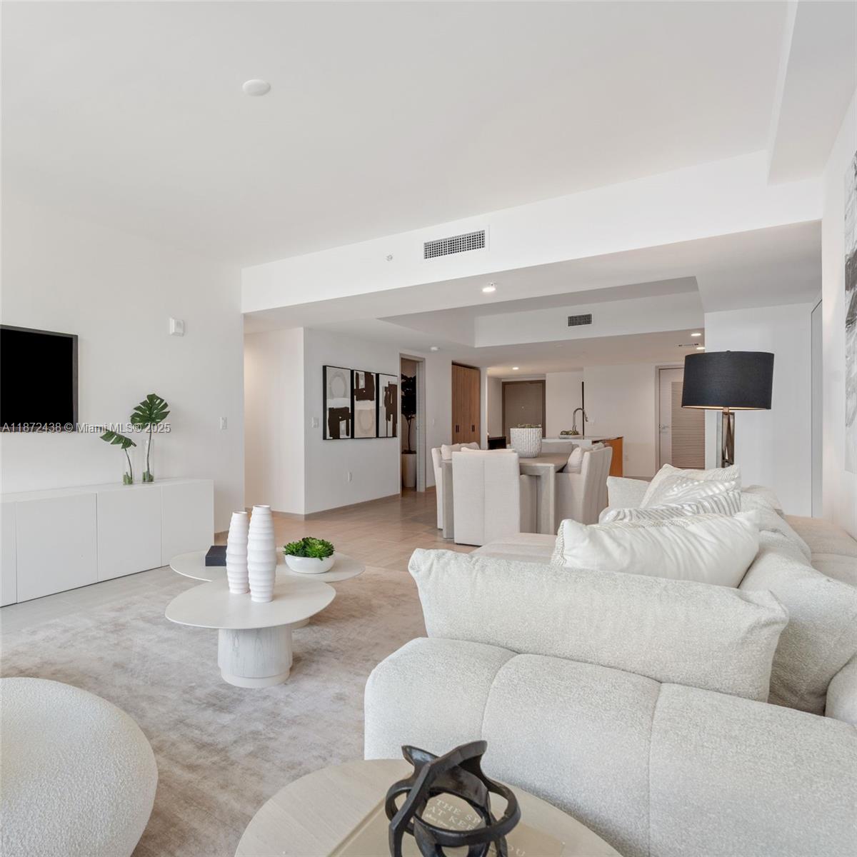 BAY HARBOR ISLAND - Residential Lease