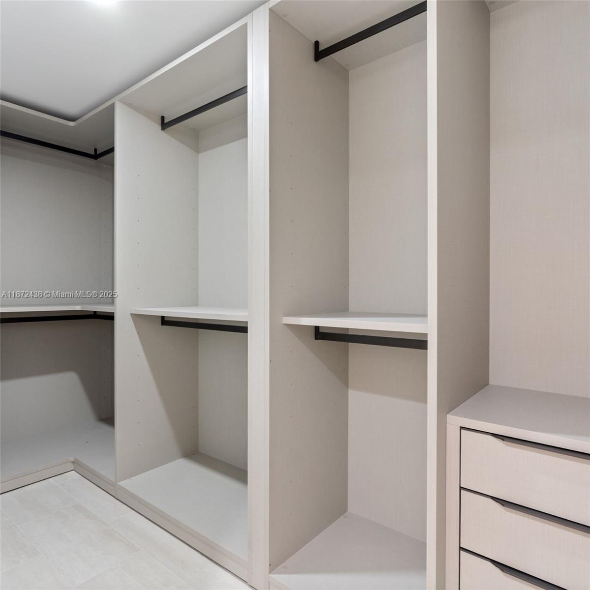 BAY HARBOR ISLAND - Residential Lease