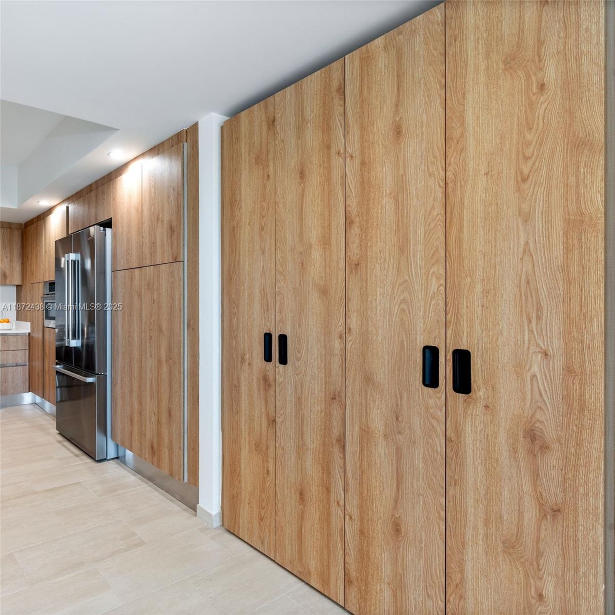 BAY HARBOR ISLAND - Residential Lease