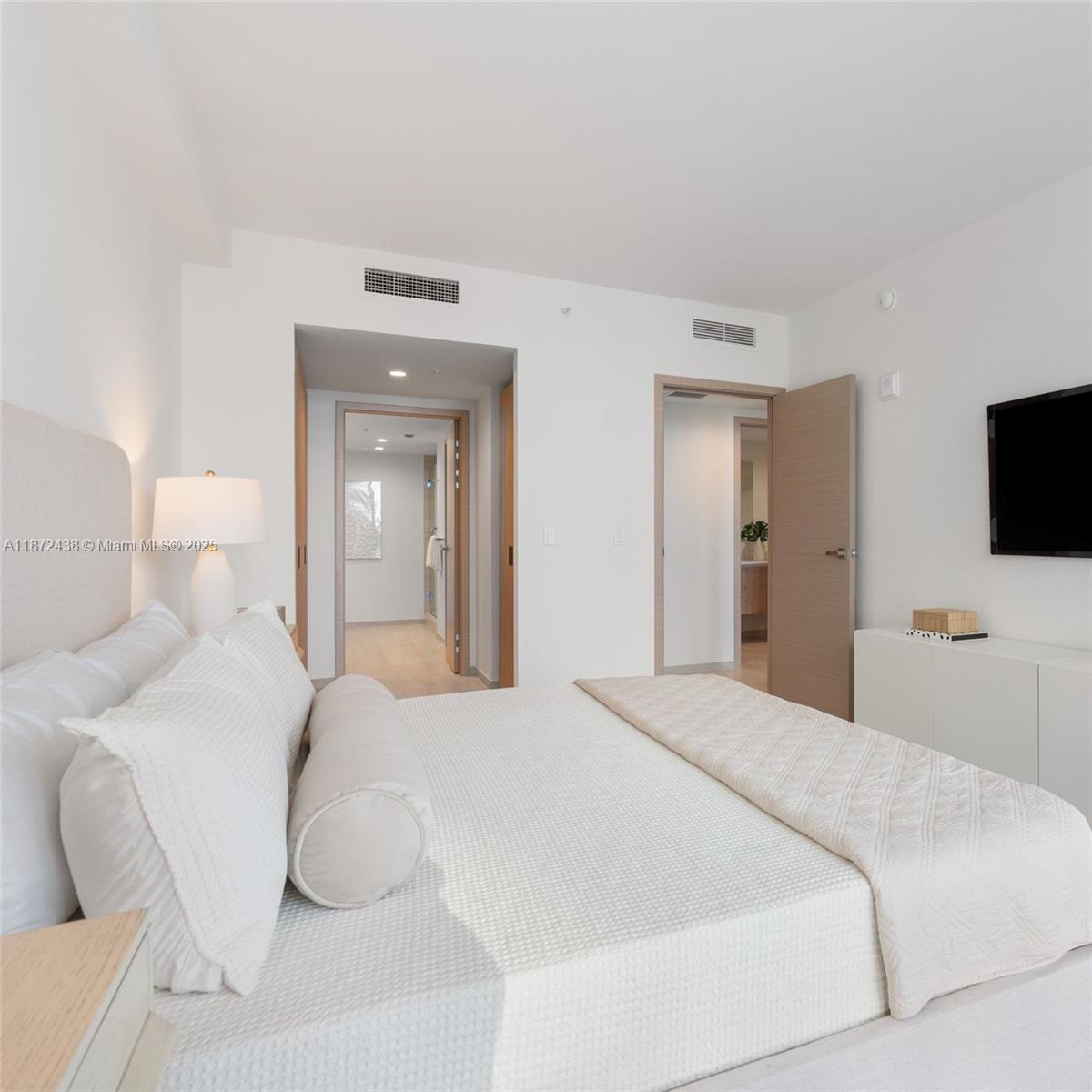 BAY HARBOR ISLAND - Residential Lease