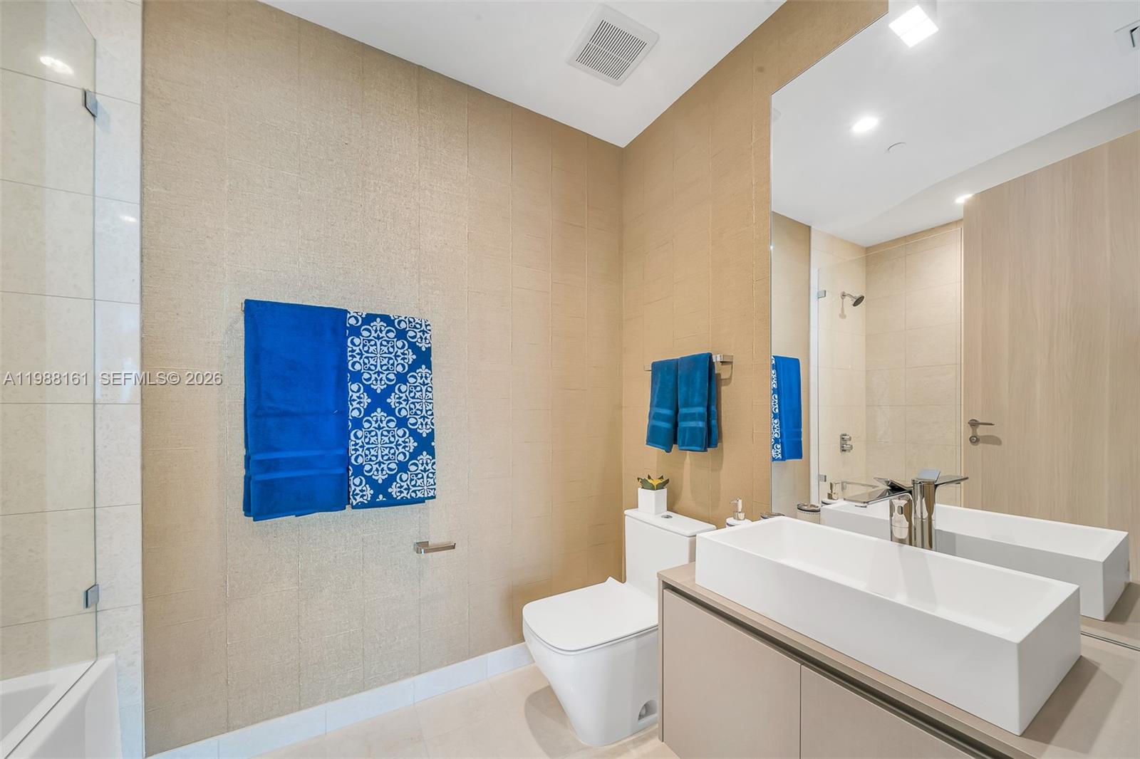 BRICKELL FLATIRON CONDO - Residential Lease