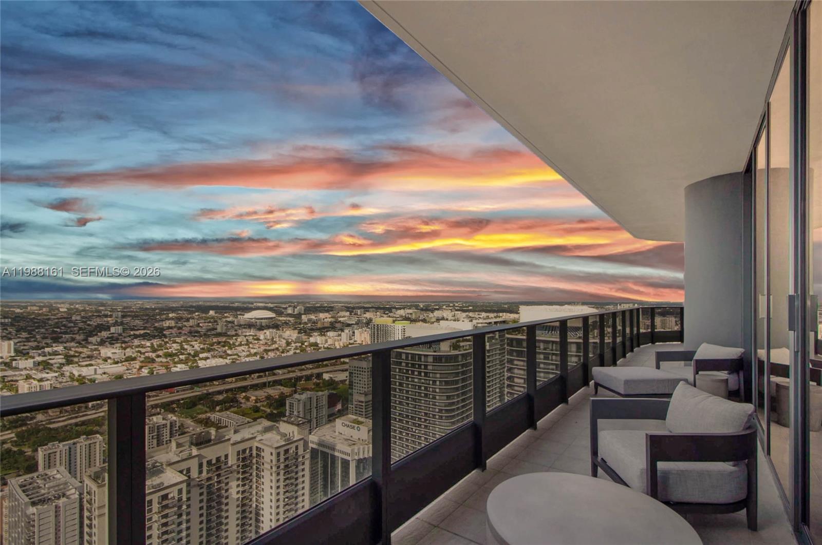1000 Brickell Plz PH5807