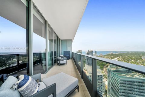 1000 Brickell Plz PH5807 Miami FL 33131