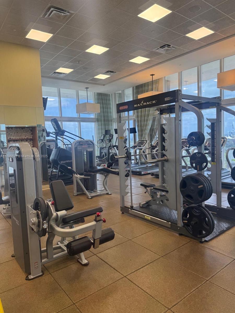 50 Biscayne Blvd 2204