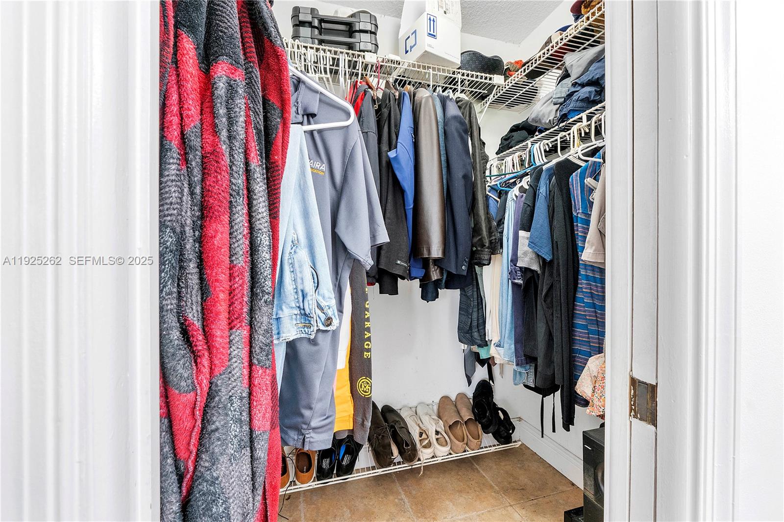 CAMEO WOODS CONDO - Residential