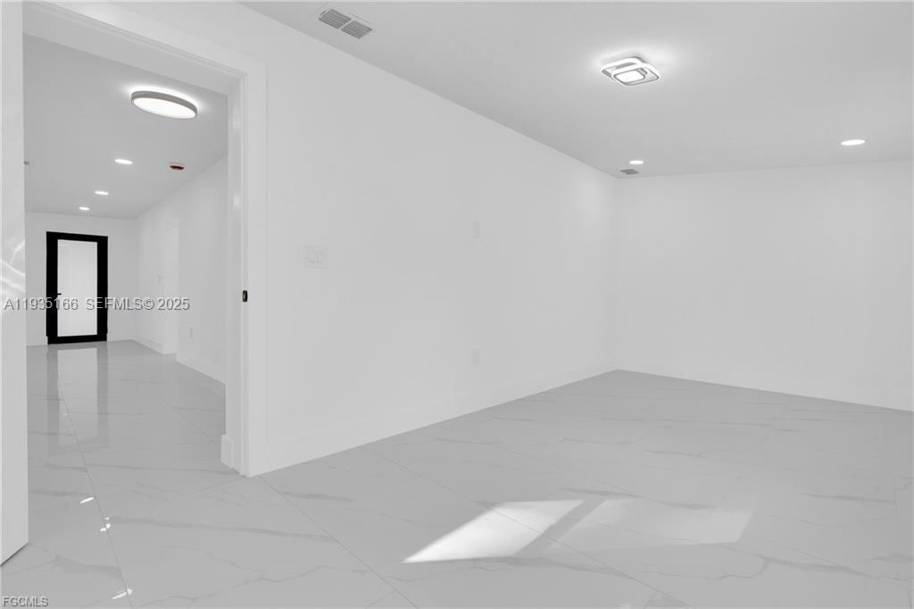 FORT MYERS - Residential