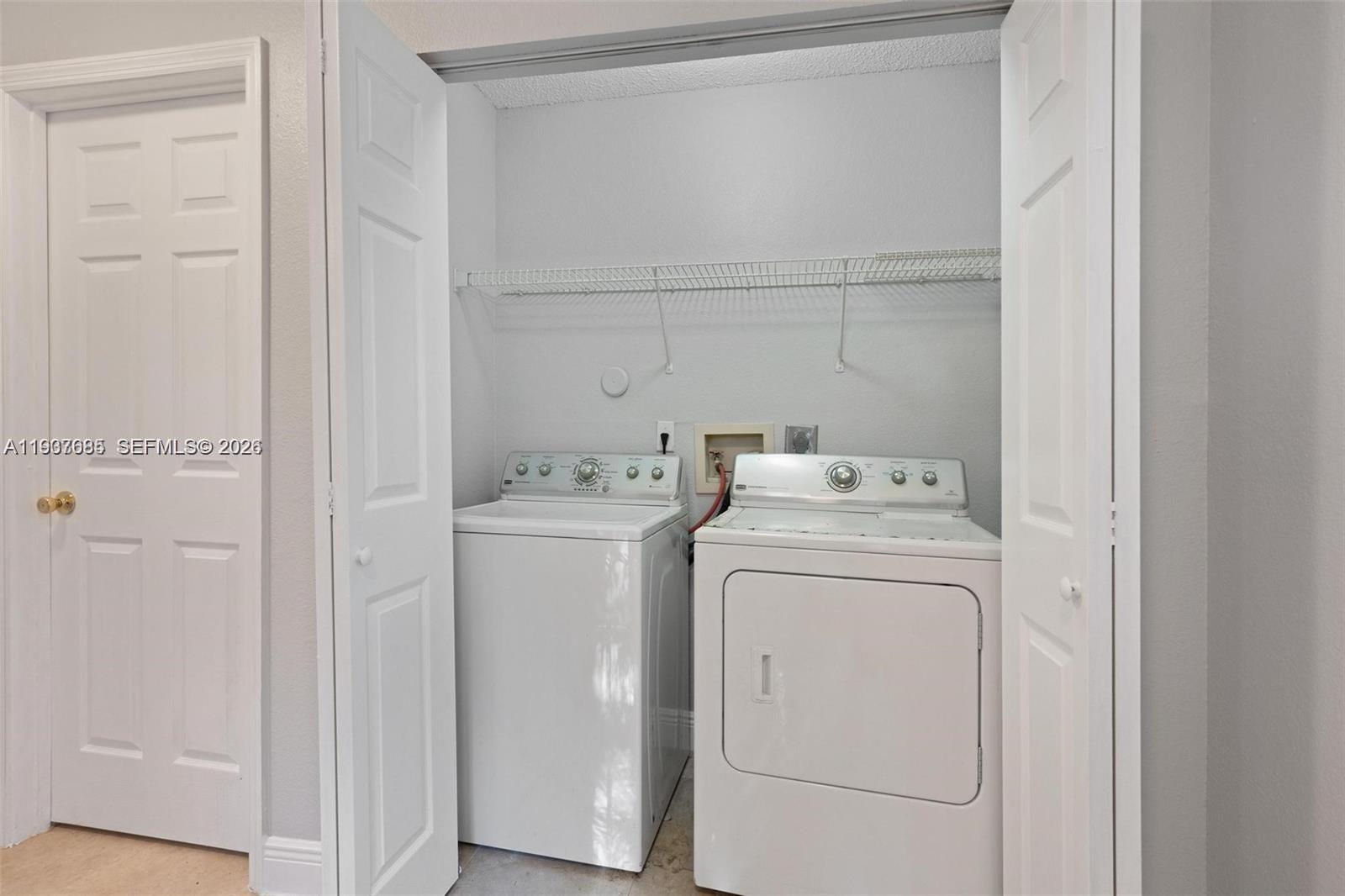 ISLES AT LAGO MAR CONDO - Residential Lease