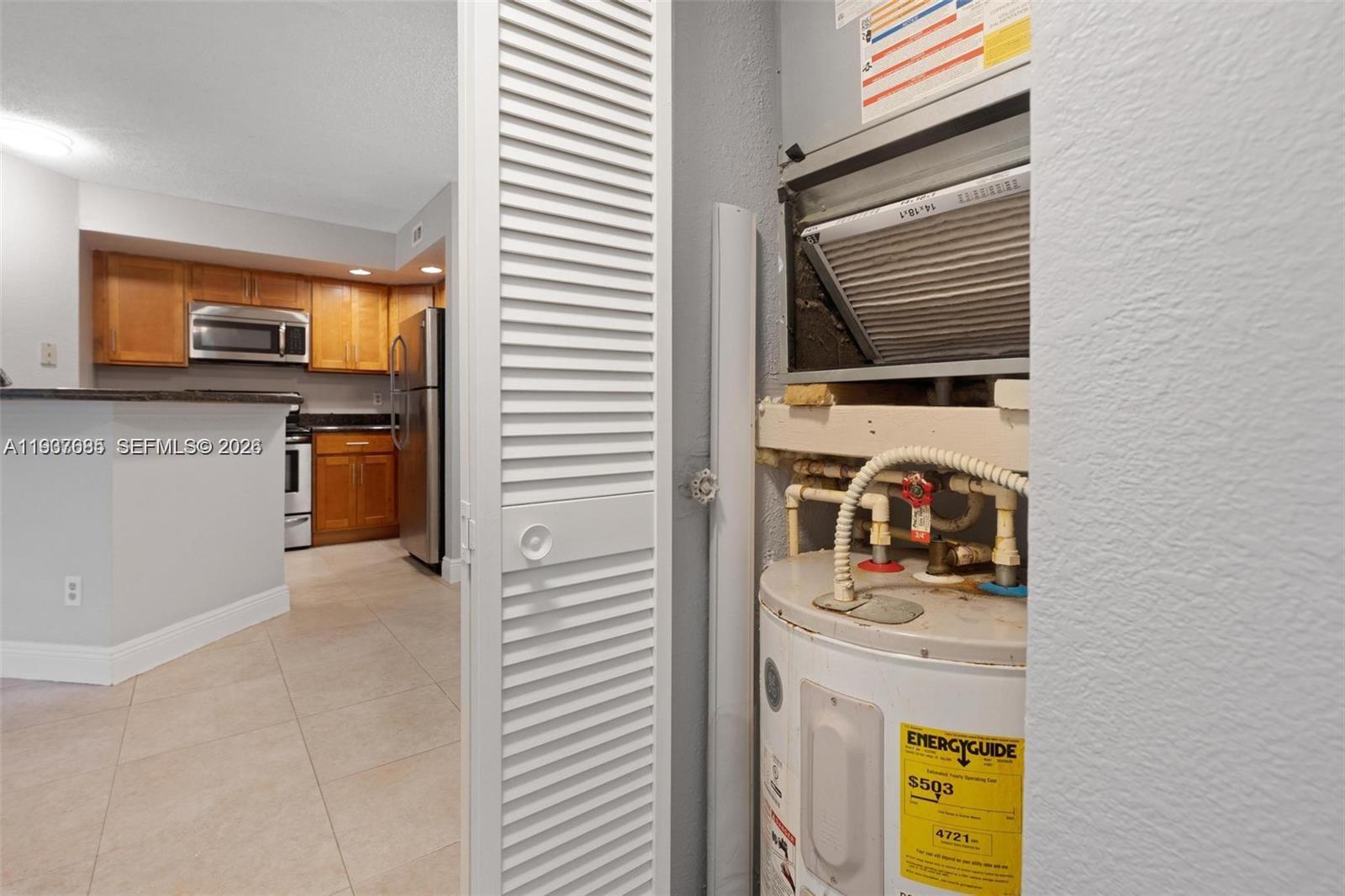 ISLES AT LAGO MAR CONDO - Residential Lease