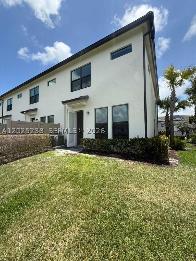 Photo of 2163 Appleton Cir S, Oakland Park, FL 33309 (MLS # A12025238)