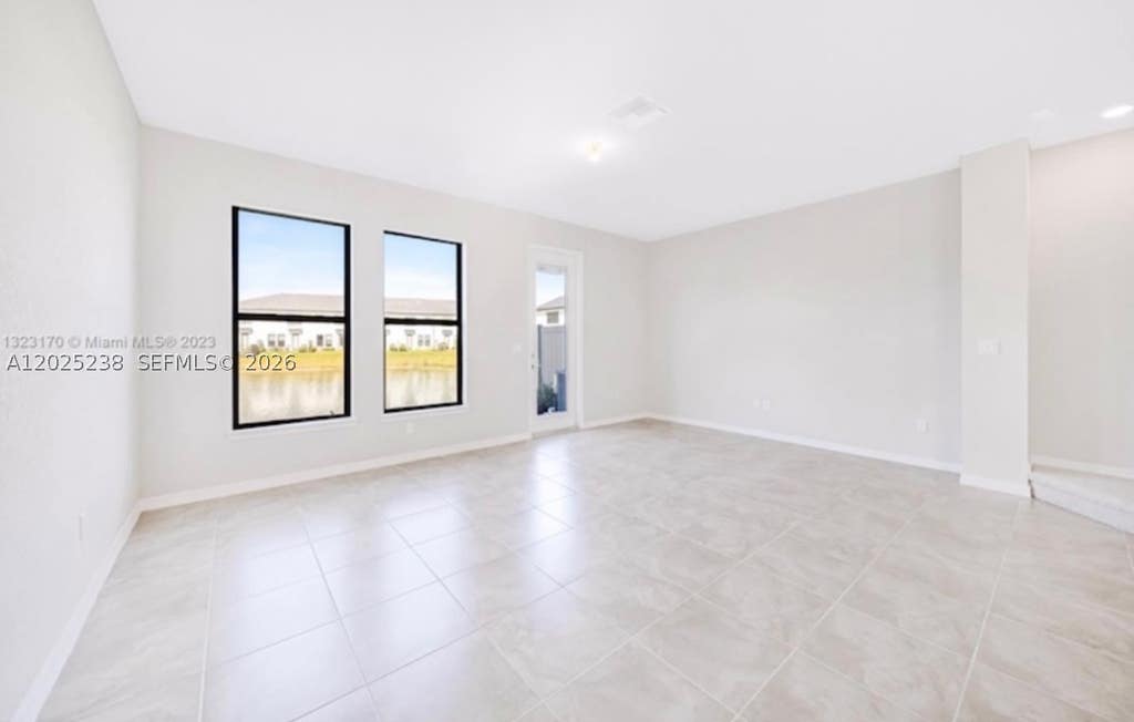 Photo of 2163 Appleton Cir S, Oakland Park, FL 33309 (MLS # A12025238)
