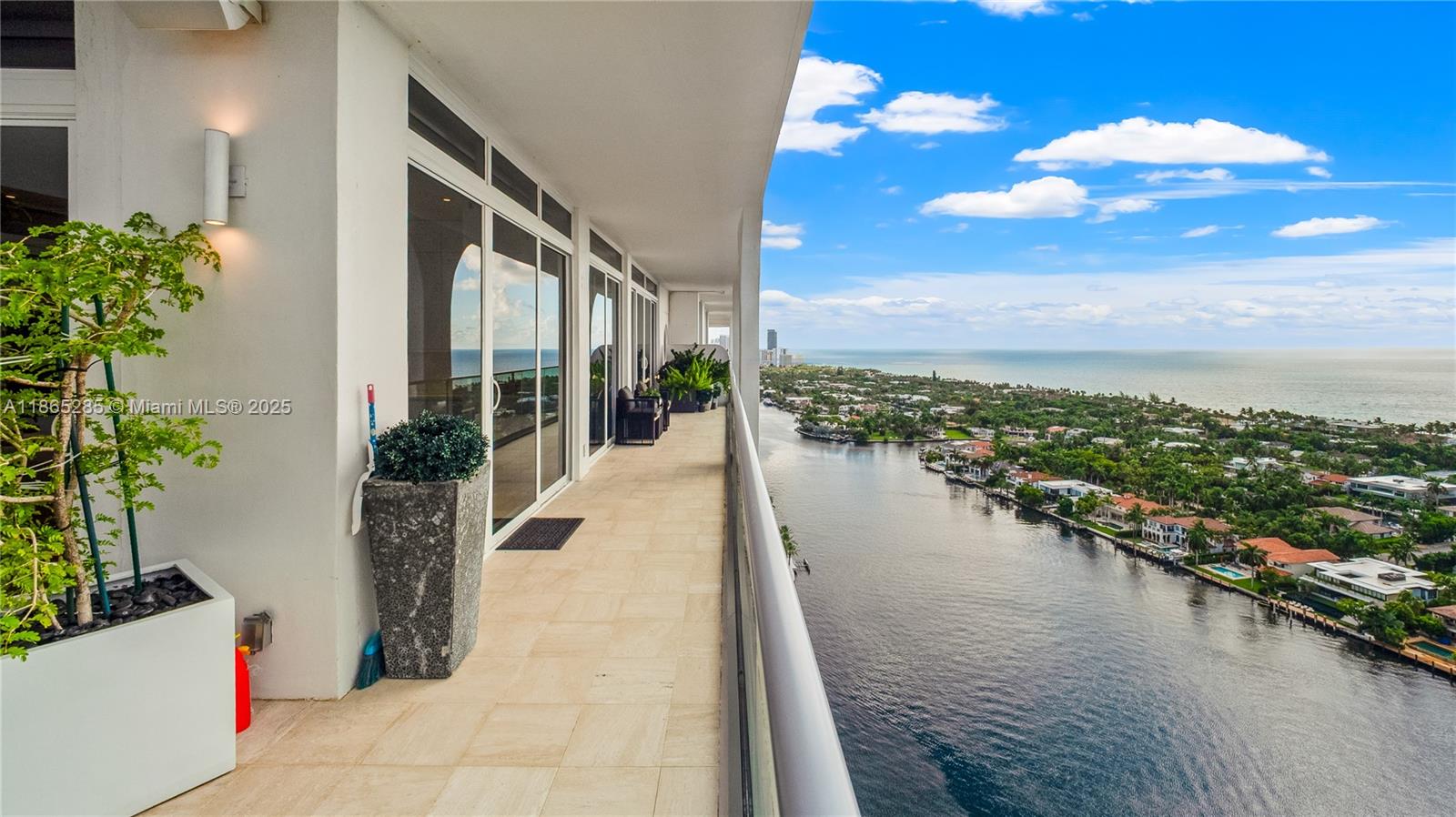 TURNBERRY ISLE CONDO - Residential