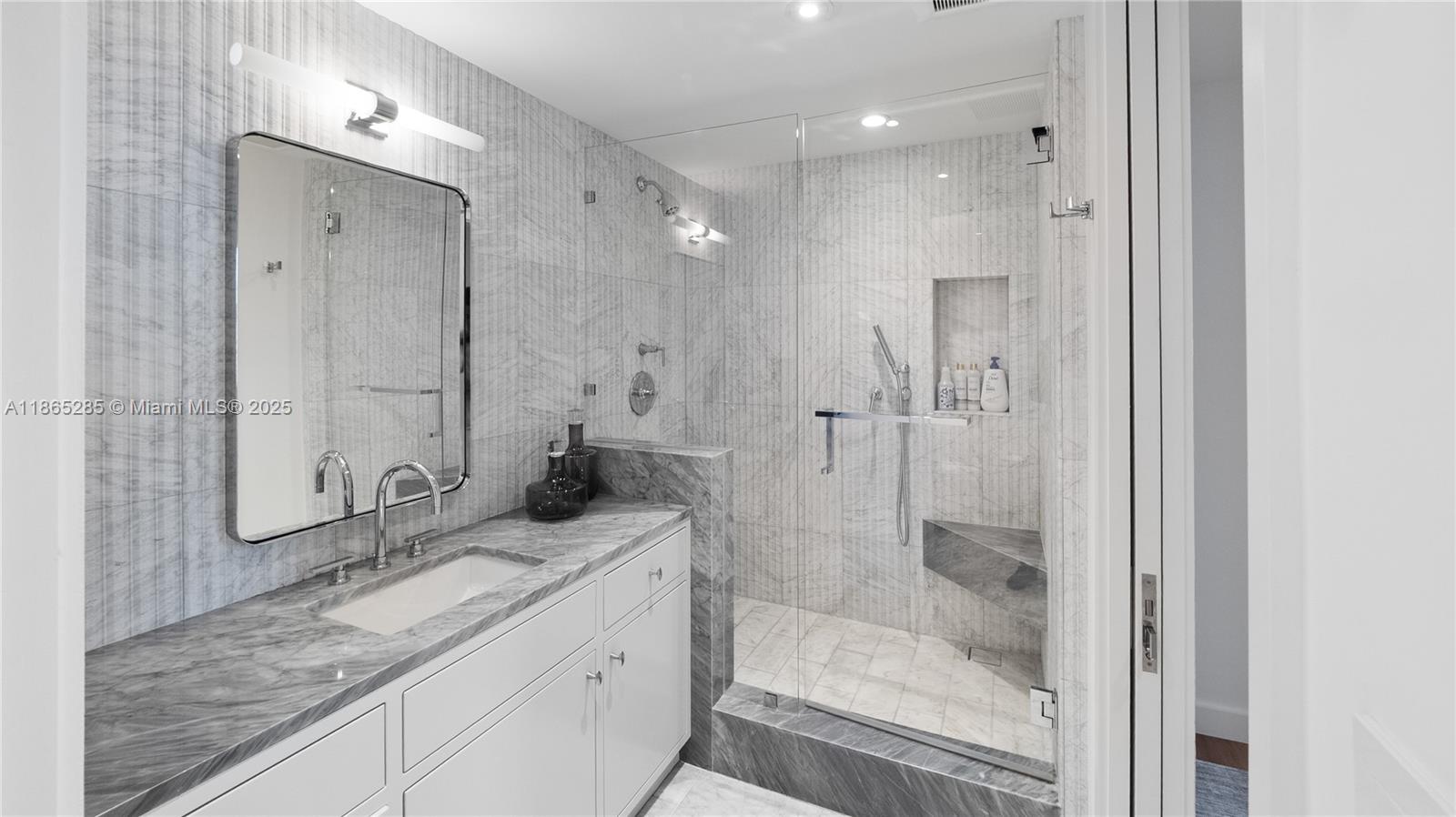 TURNBERRY ISLE CONDO - Residential