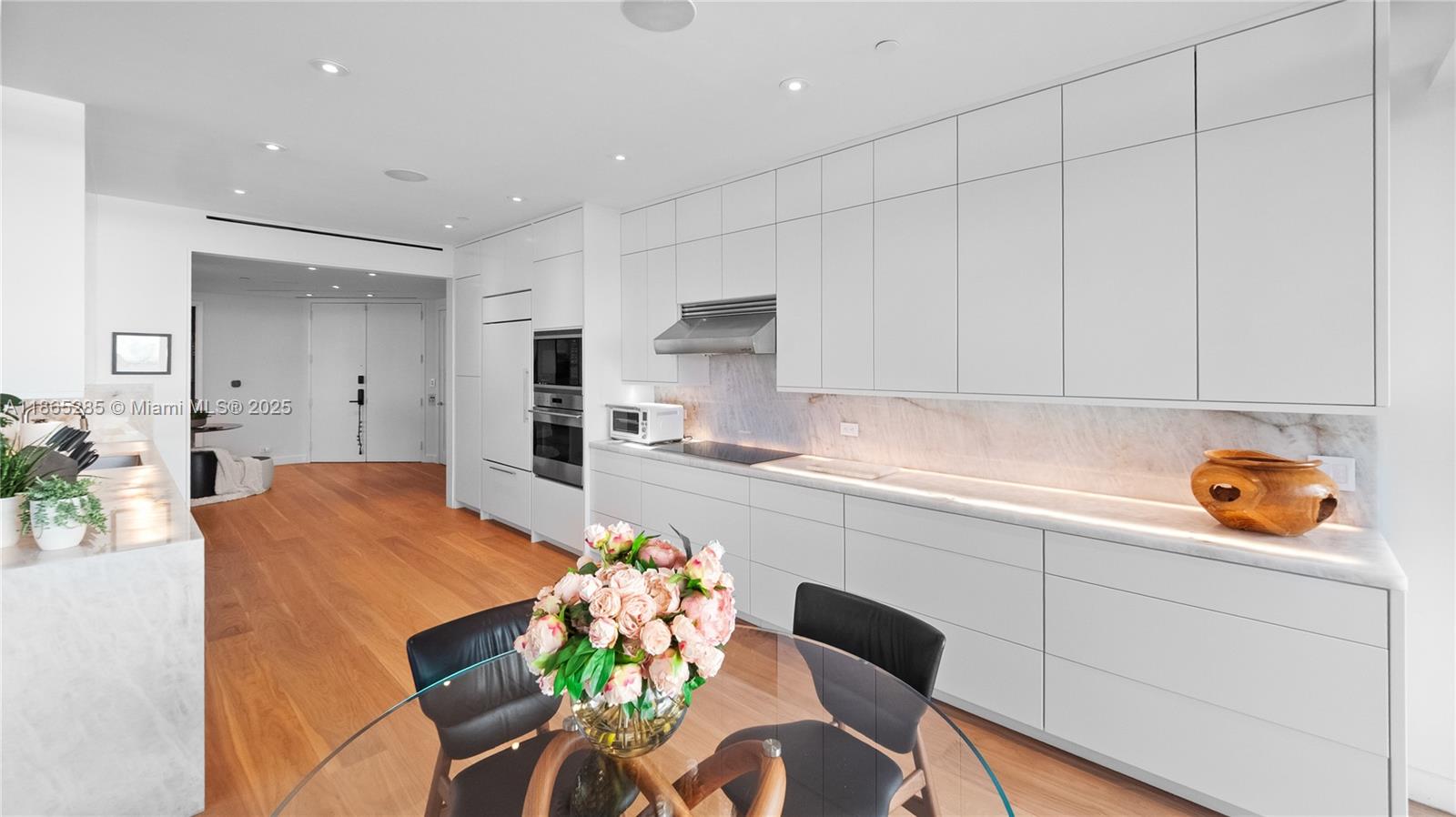 TURNBERRY ISLE CONDO - Residential