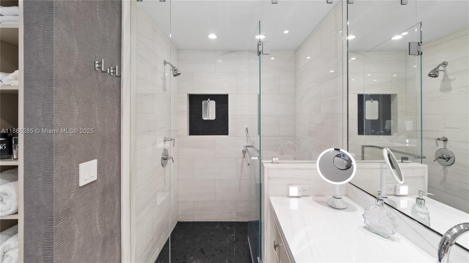 TURNBERRY ISLE CONDO - Residential