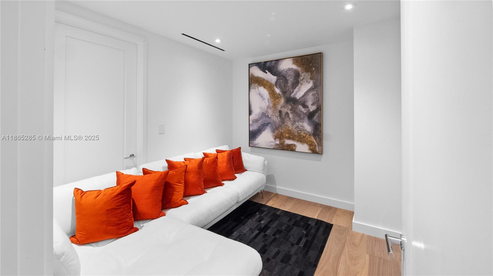 TURNBERRY ISLE CONDO - Residential