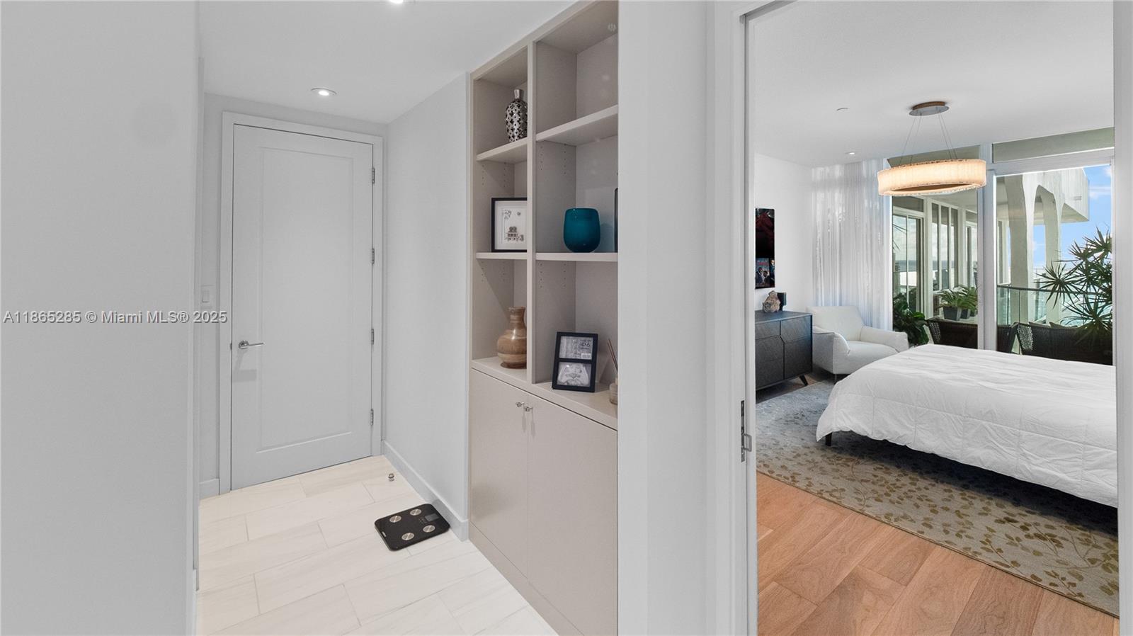 TURNBERRY ISLE CONDO - Residential