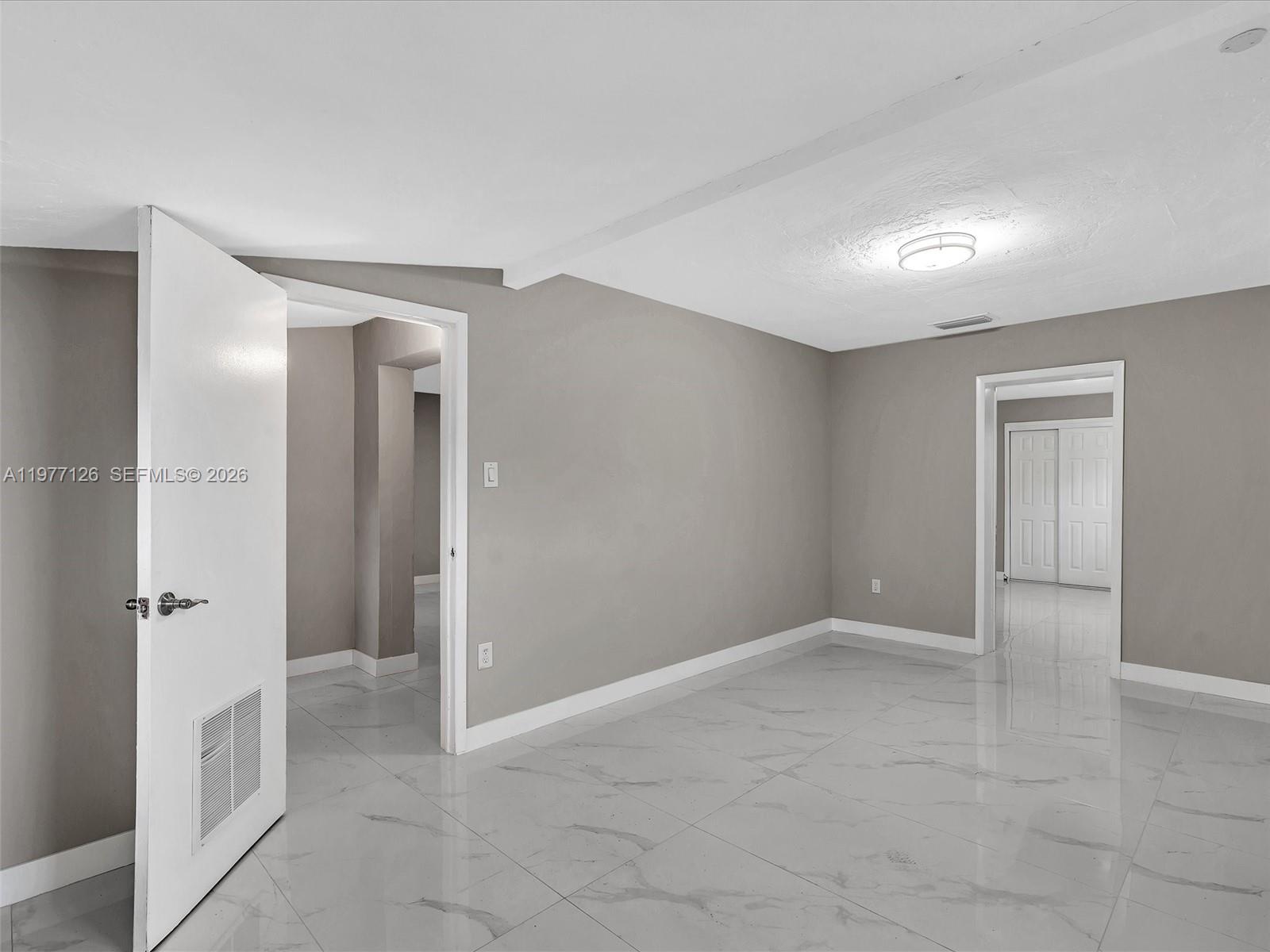 DRIFTWOOD ACRES NO 7 - Residential Lease