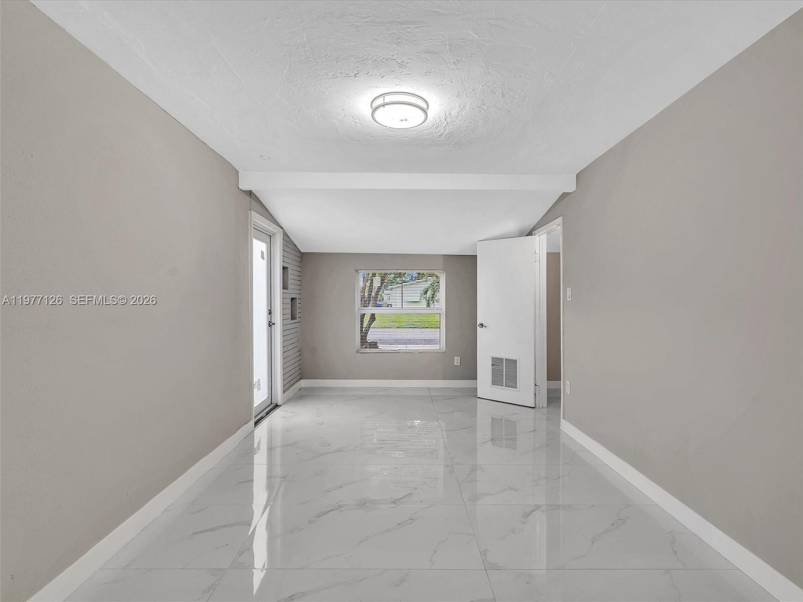 DRIFTWOOD ACRES NO 7 - Residential Lease