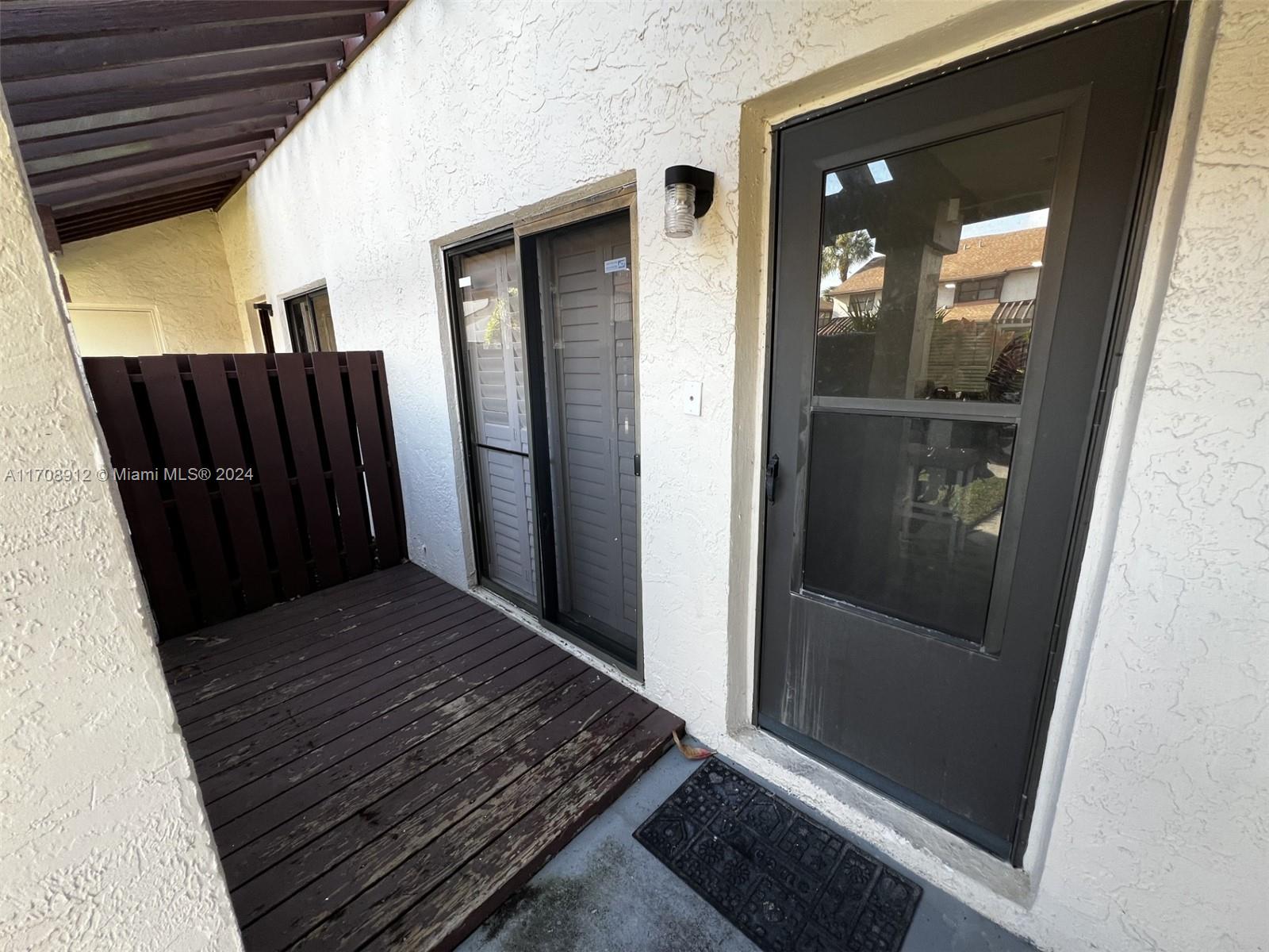 TARTAN COCONUT CREEK PHAS - Residential