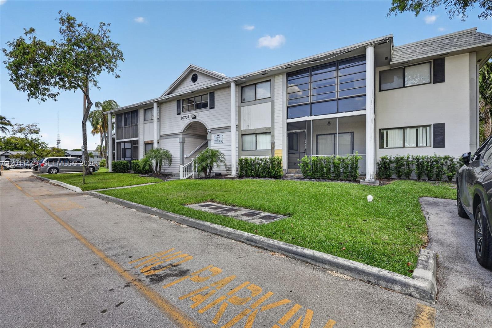 CARMEL LAKES CONDO NO 8 - Residential