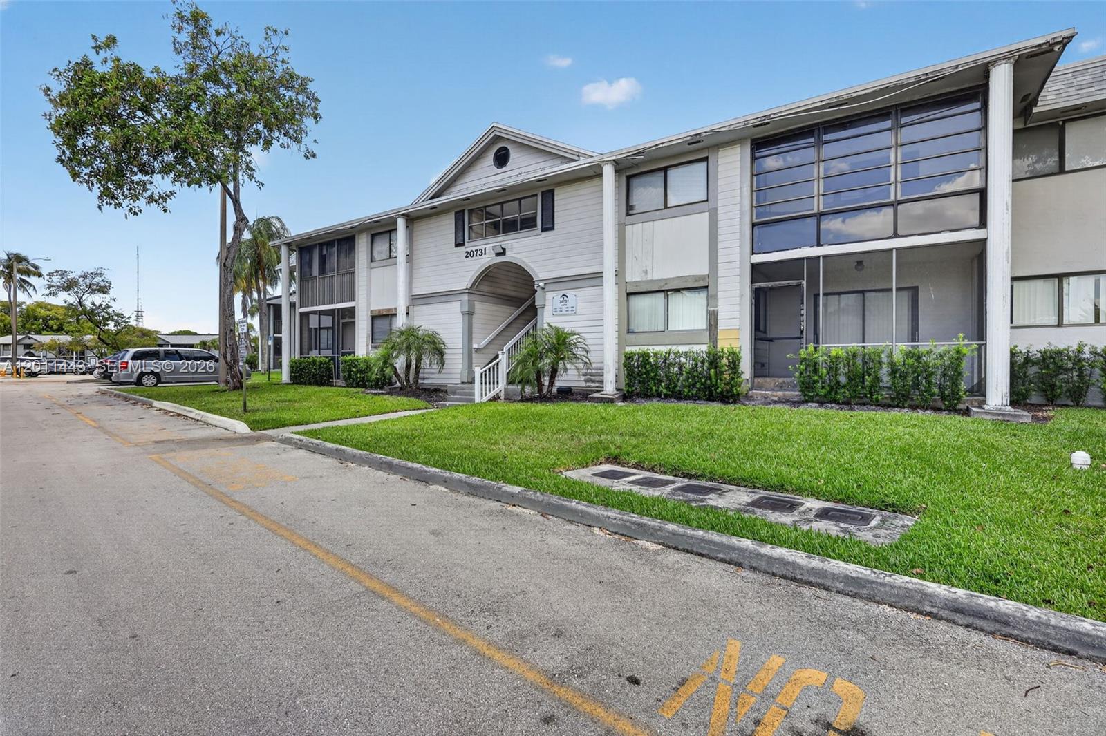 CARMEL LAKES CONDO NO 8 - Residential